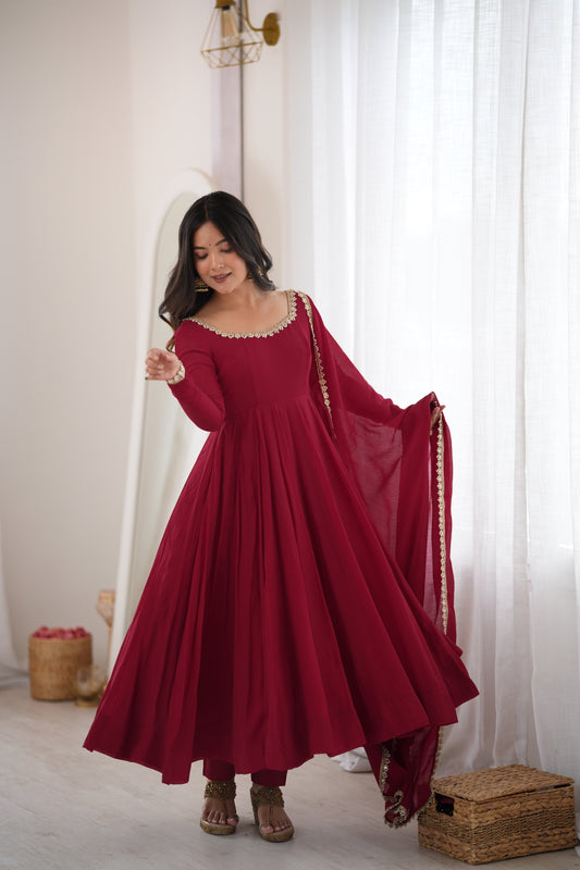 PREMIUM QUALITY PURE MAL CHANDERI FABRIC FULLY FLARE ANARKALI,WITH DUPAPTA SET,PENT