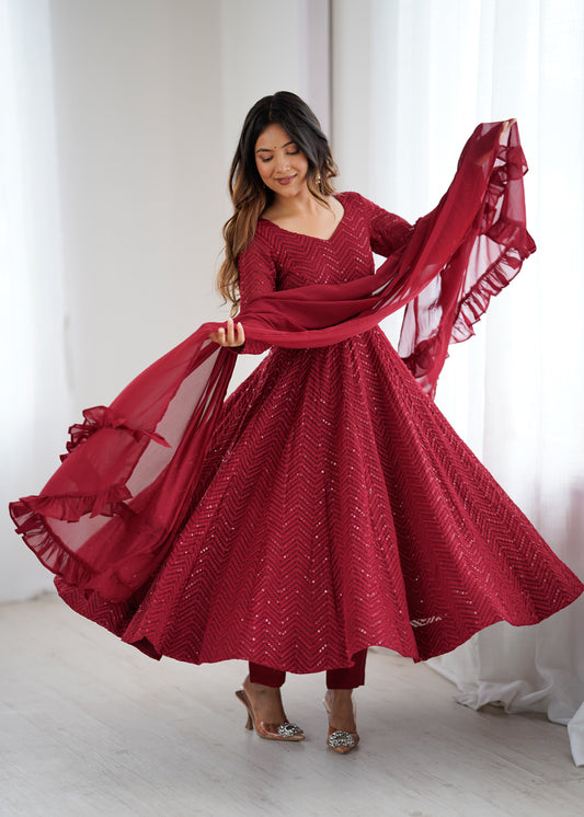 Pure Soft Fox Georgette Lucknowi Sequins & Thread Work 4-Meter Flared Kali Pattern Anarkali Set with Ruffle Dupatta & Pant