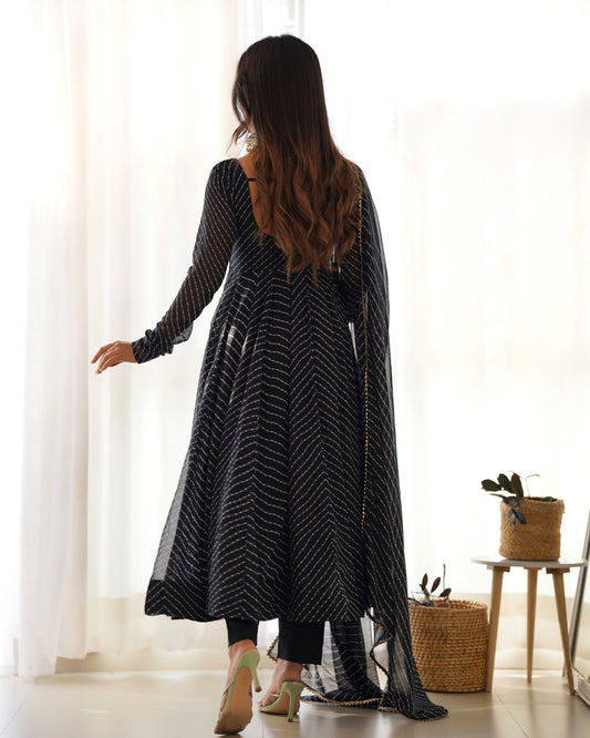 Pure Fox Georgette Laheriya Print 4-Meter Flared Anarkali Set with Potli Buttons, Pant & Shawl Dupatta